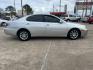 2003 SILVER /gray Lexus ES 300 Sedan (JTHBF30G135) with an 3.0L V6 DOHC 24V engine, 5-Speed Automatic Overdrive transmission, located at 14700 Tomball Parkway 249, Houston, TX, 77086, (281) 444-2200, 29.928619, -95.504074 - Photo#7